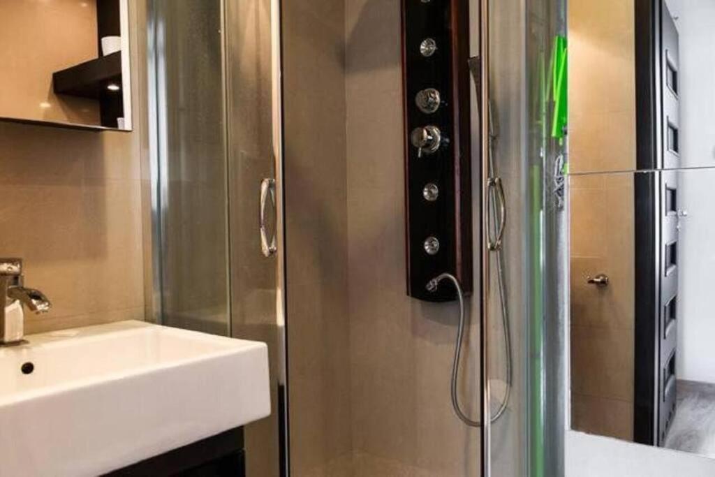 Comfortable And Charming/city Center/jp20 Apartment Warsaw